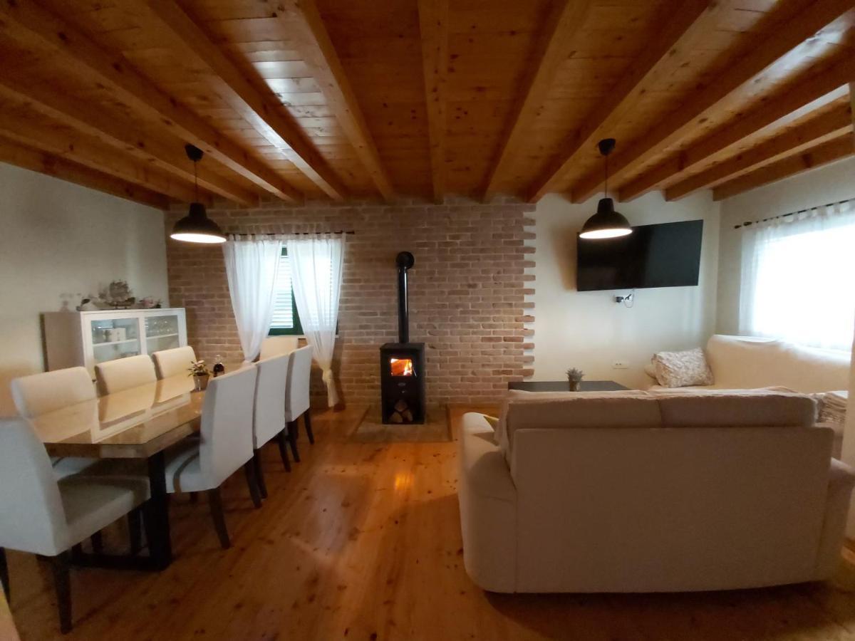 Villa Stone Pearl With Heated Swimming Pool Sveti Filip i Jakov Buitenkant foto