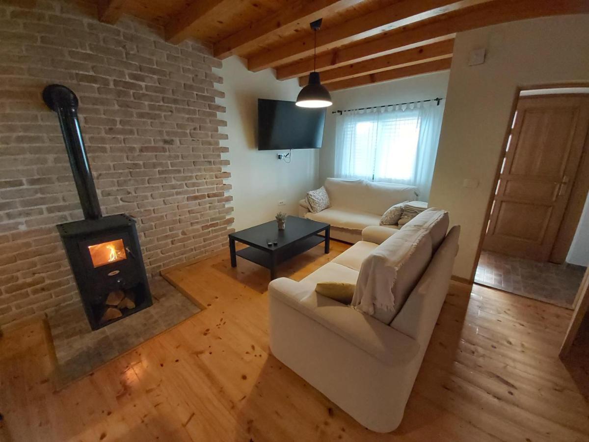 Villa Stone Pearl With Heated Swimming Pool Sveti Filip i Jakov Buitenkant foto