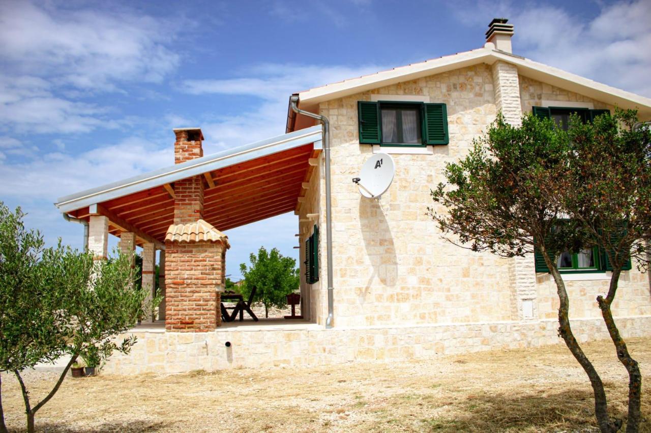 Villa Stone Pearl With Heated Swimming Pool Sveti Filip i Jakov Buitenkant foto