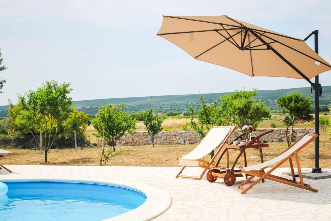 Villa Stone Pearl With Heated Swimming Pool Sveti Filip i Jakov Buitenkant foto