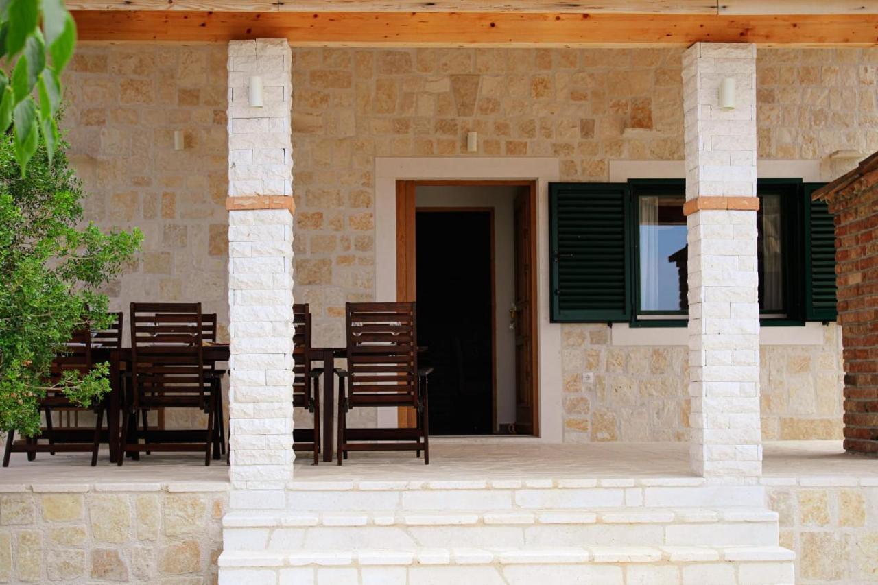 Villa Stone Pearl With Heated Swimming Pool Sveti Filip i Jakov Buitenkant foto